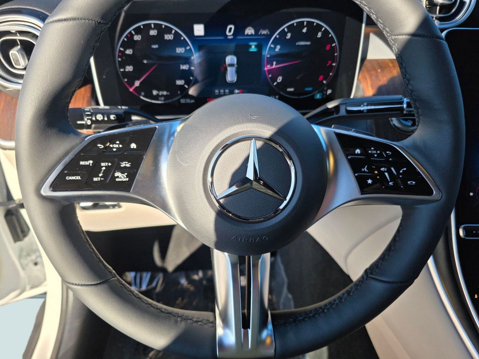 Used 2026 Mercedes-Benz GLC 300 4MATIC image 15