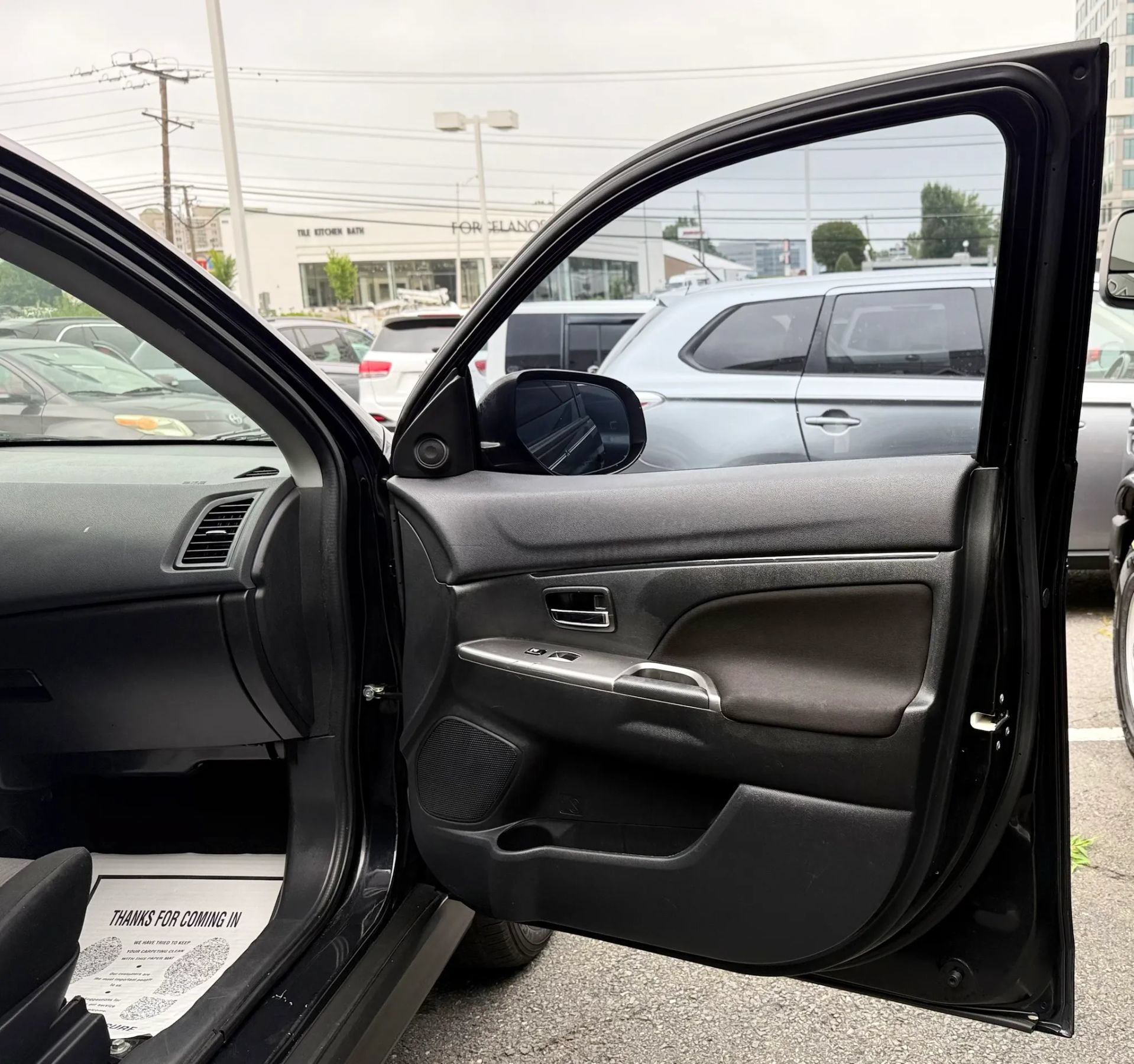 Used 2018 Mitsubishi Outlander Sport ES FWD image 29