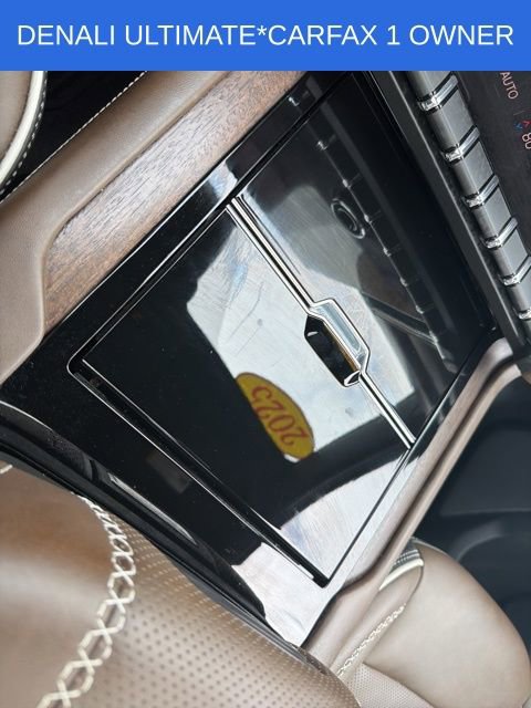 Used 2025 GMC Yukon Denali Ultimate image 33