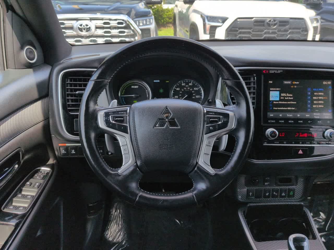 Used 2020 Mitsubishi Outlander GT AWD/4WD image 15