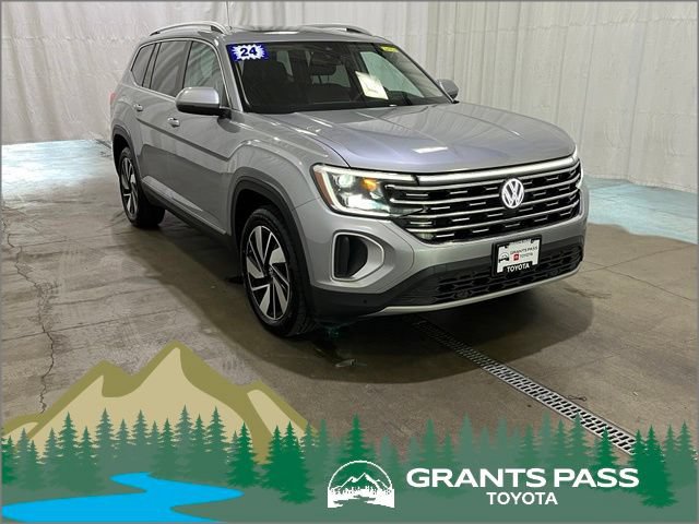 Used 2024 Volkswagen Atlas SEL AWD/4WD image 1