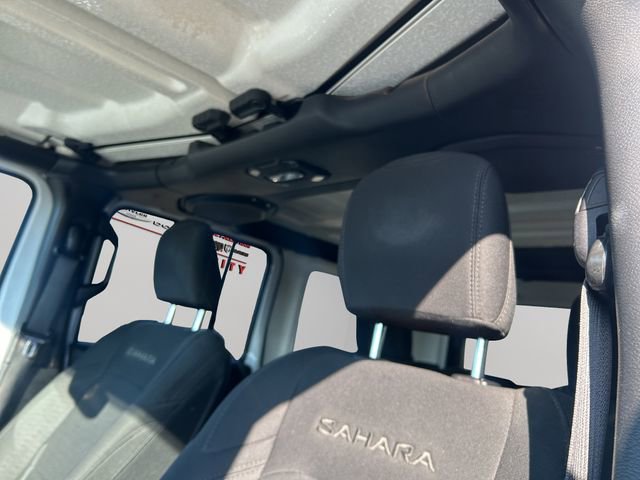 Used 2019 Jeep Wrangler Unlimited Sahara w/ Uconnect 4C Nav & Sound Group image 40