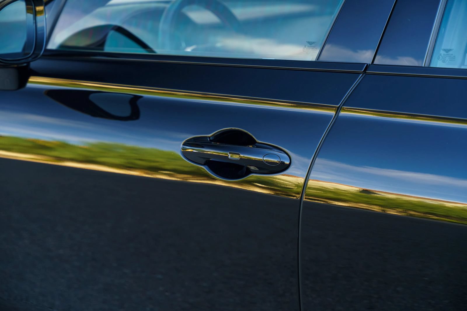Used 2024 Bentley Flying Spur S W12 AWD/4WD image 41