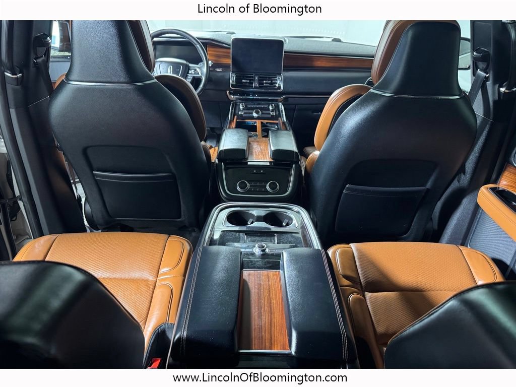 Used 2019 Lincoln Navigator L Reserve AWD/4WD image 20
