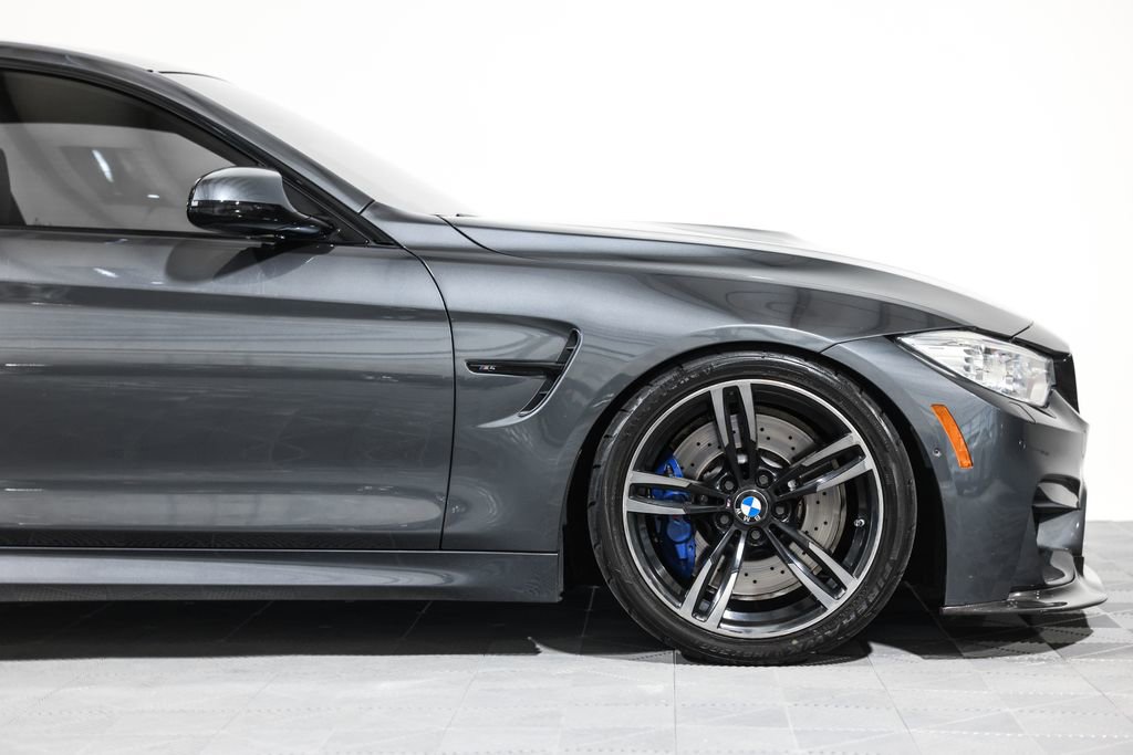 Used 2015 BMW M4 Coupe RWD image 3