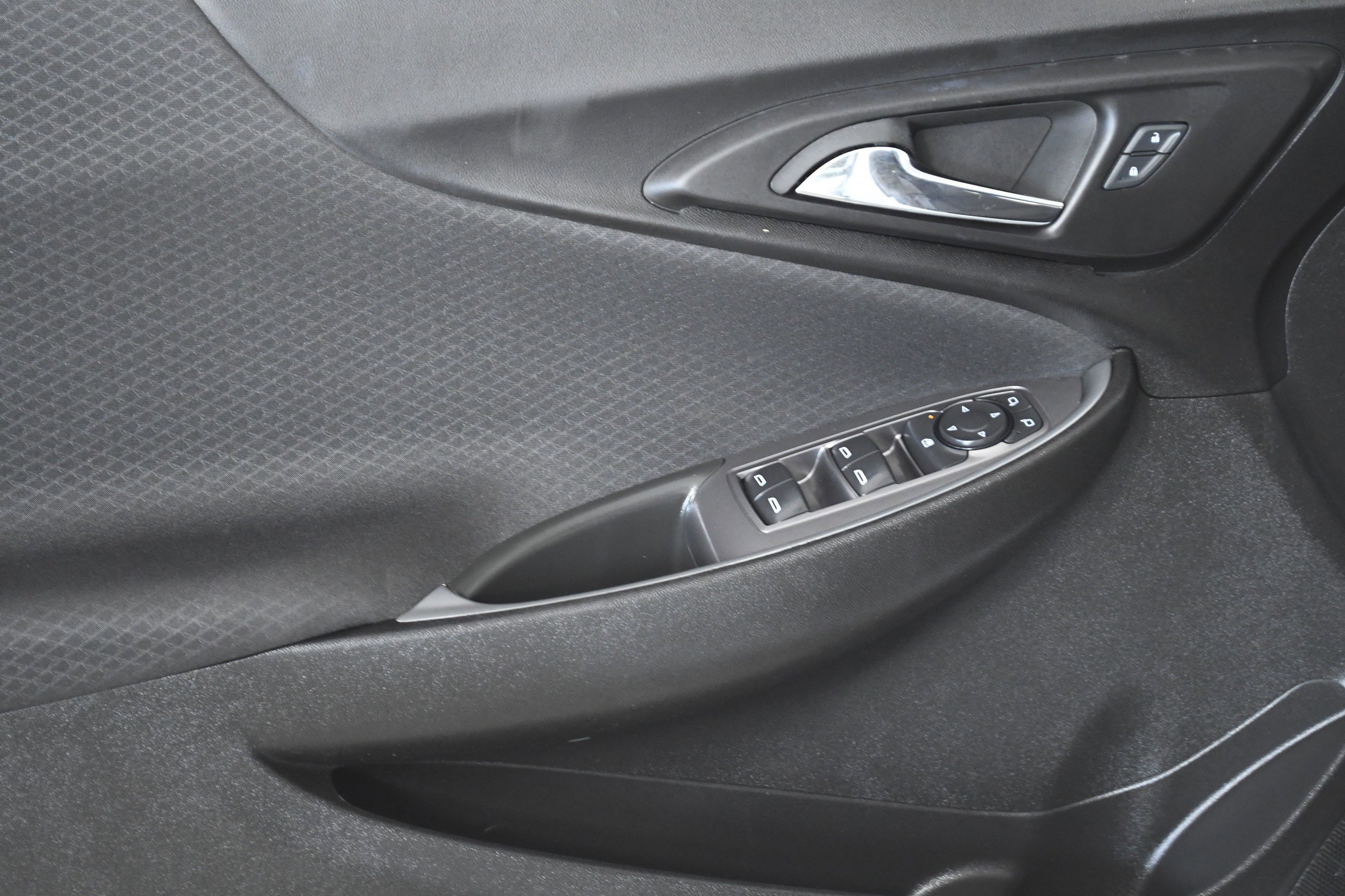 Used 2024 Chevrolet Malibu LS w/ Driver Confidence Package image 21