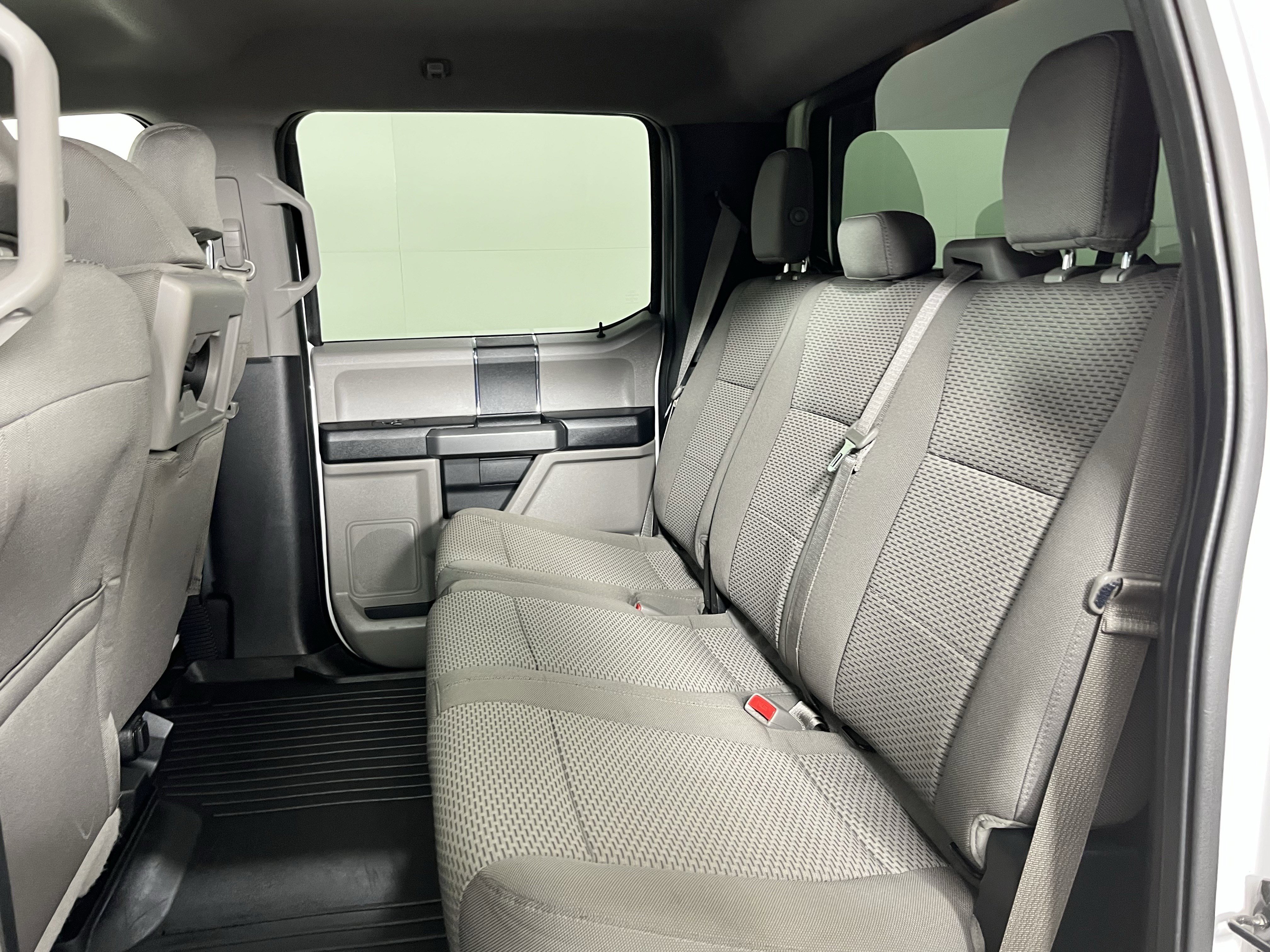 Used 2016 Ford F150 XLT image 15