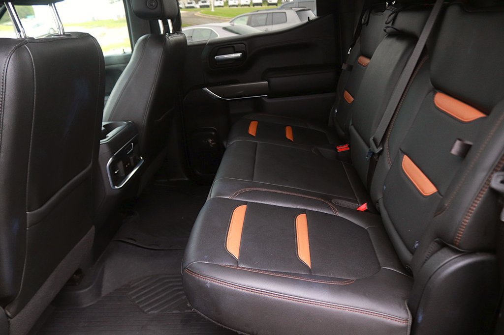 Used 2020 GMC Sierra 1500 AT4 w/ AT4 Premium Package AWD/4WD image 16
