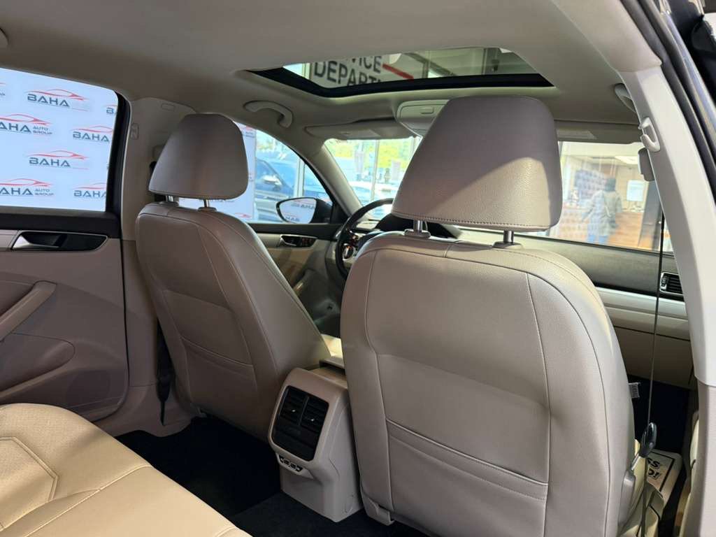 Used 2019 Volkswagen Passat 2.0T Wolfsburg FWD image 41