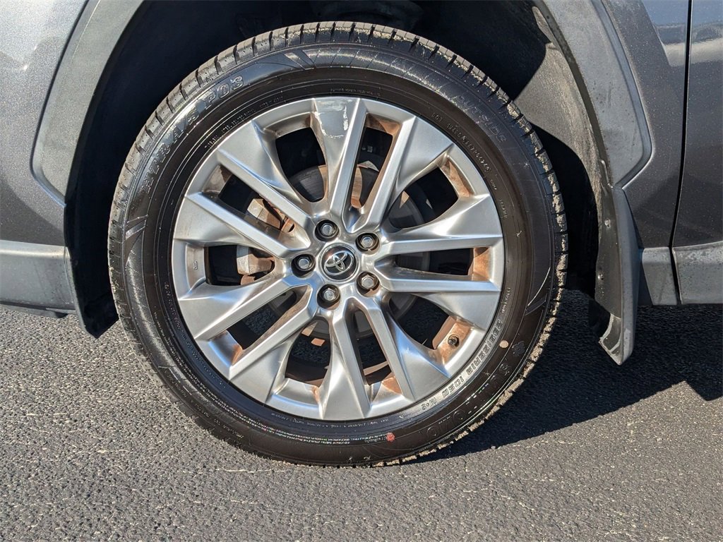 Used 2019 Toyota RAV4 XLE Premium w/ Cold Weather Package image 21