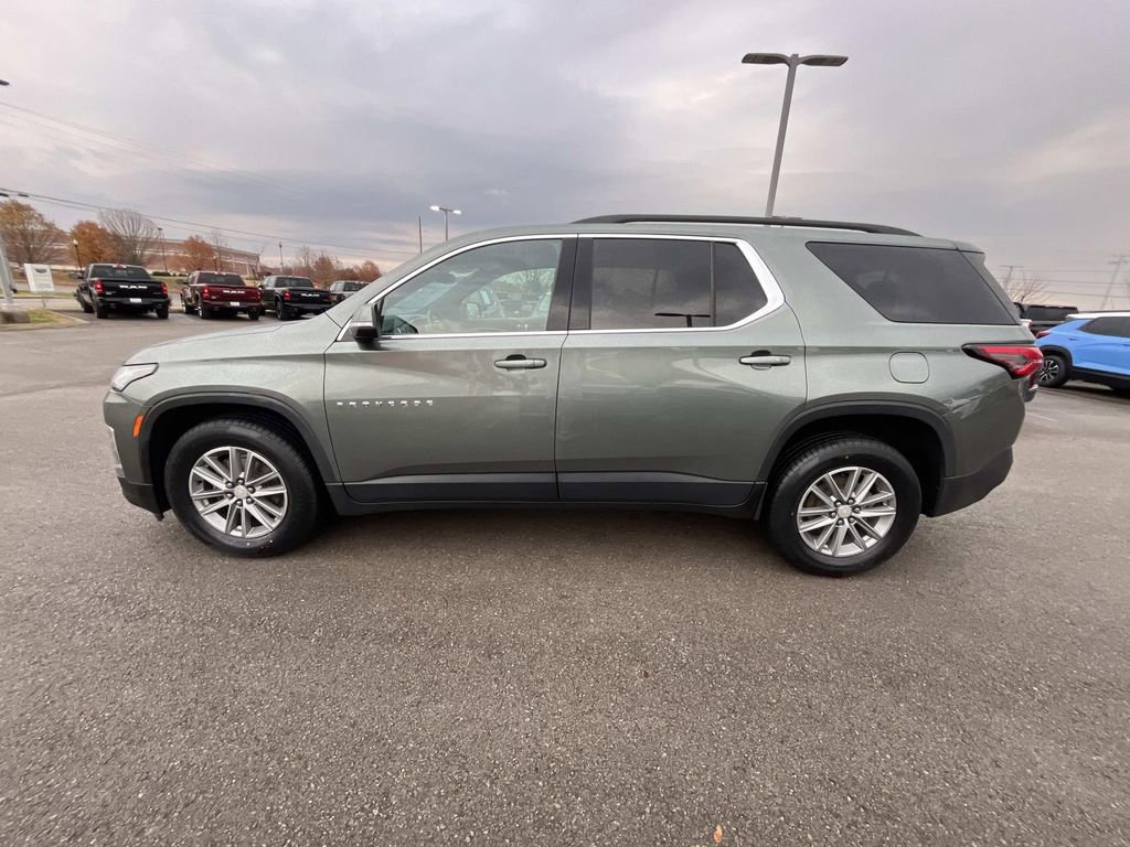 Used 2023 Chevrolet Traverse LT image 5