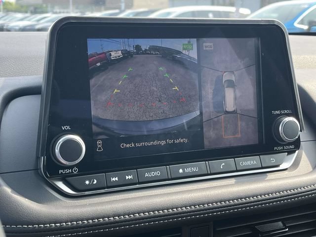 Used 2026 Nissan Rogue Dark Armor FWD image 31