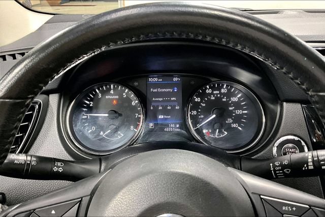 Used 2019 Nissan Rogue Sport SV w/ All-Weather Package AWD/4WD image 13