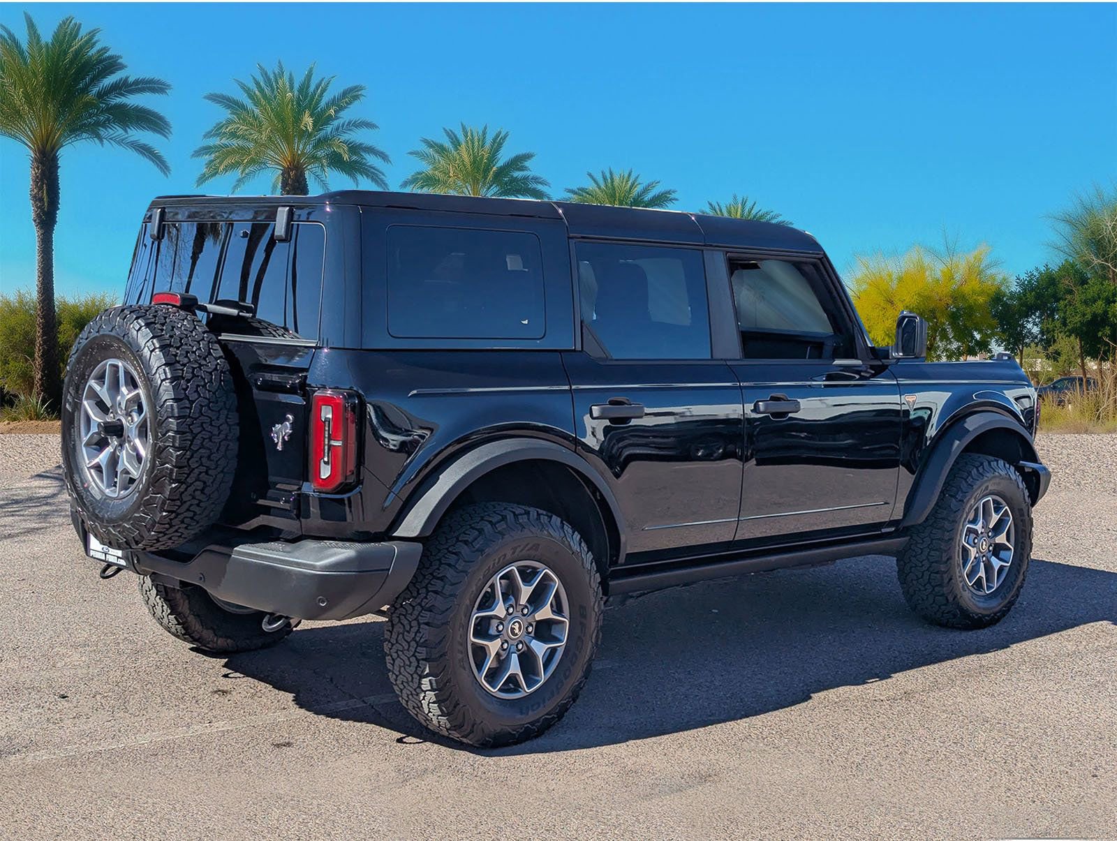 Certified 2025 Ford Bronco Badlands image 6