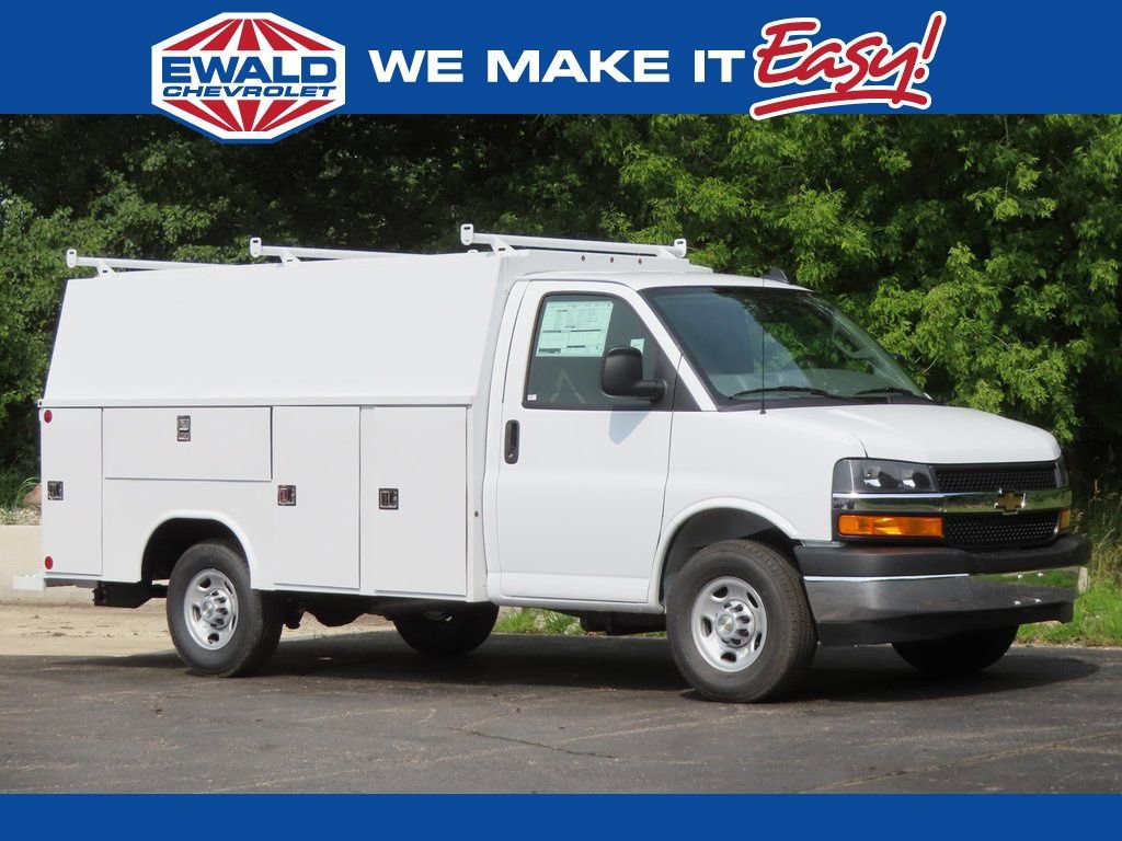 New 2025 Chevrolet Express 3500 w/ Power Convenience Package