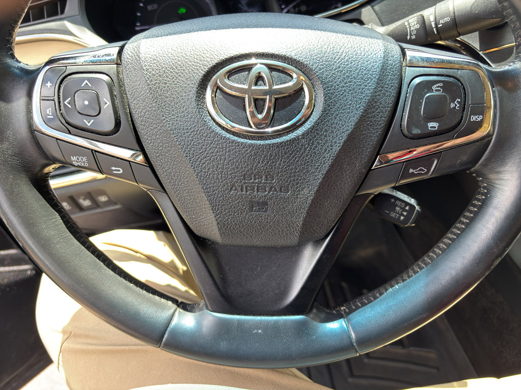 Used 2015 Toyota Avalon Limited w/ Technology Package FWD image 7