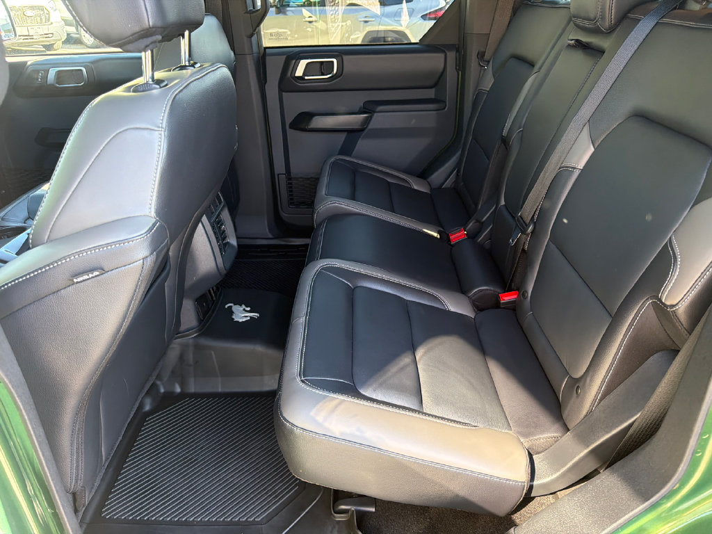 Used 2025 Ford Bronco Outer Banks AWD/4WD image 20