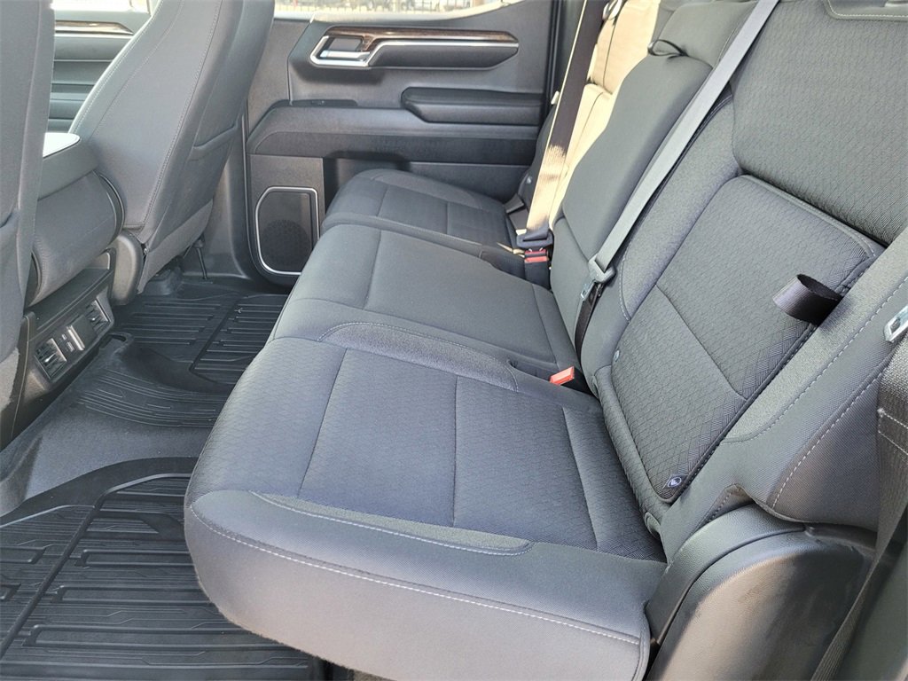 Used 2023 GMC Sierra 1500 Elevation image 11