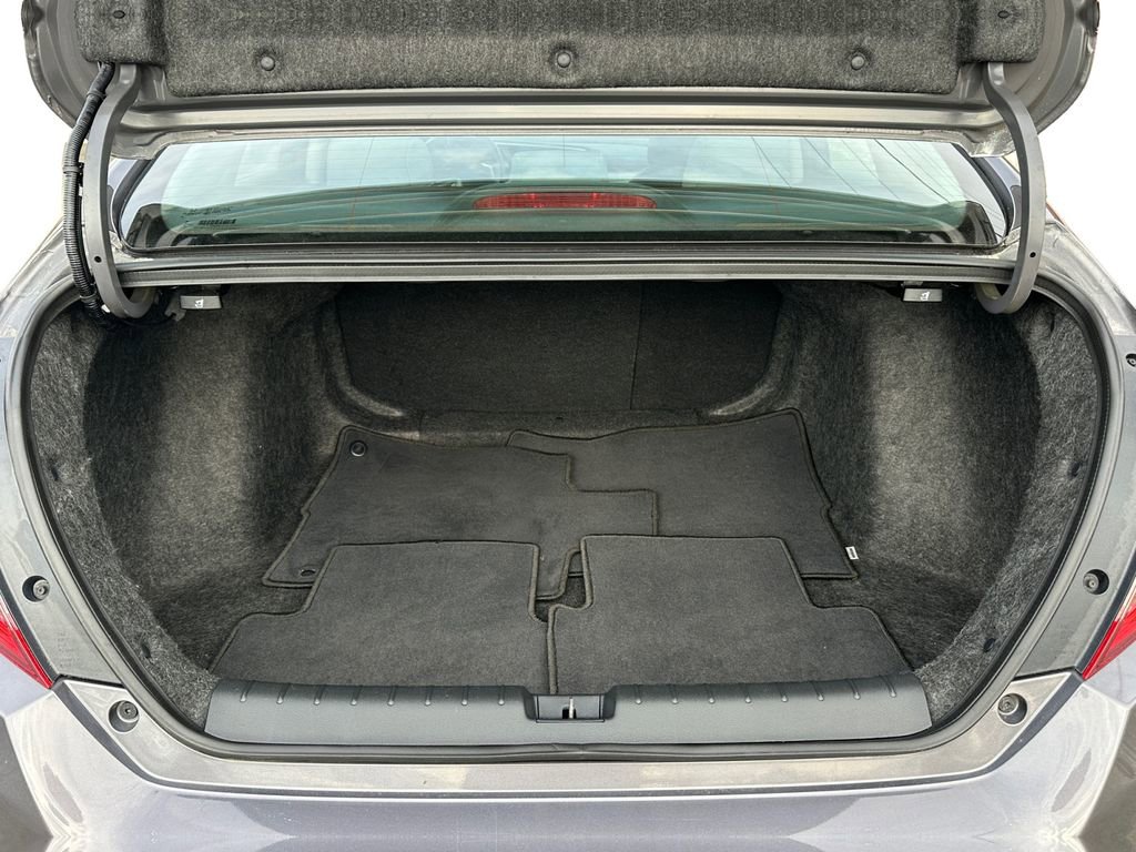 Used 2016 Honda Civic EX image 18