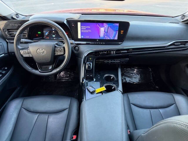 Used 2023 Toyota Mirai w/ Advanced Technology Package image 10
