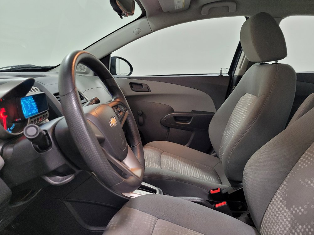 Used 2015 Chevrolet Sonic LS FWD image 17