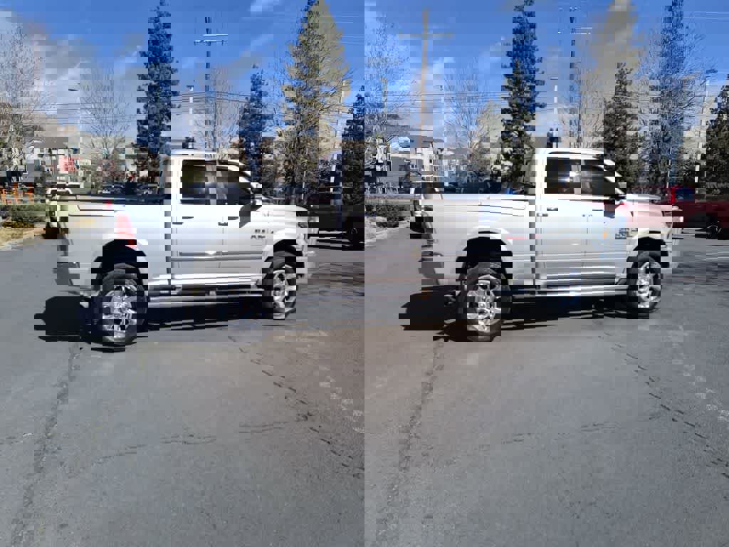 Used 2014 RAM 2500 Limited image 7