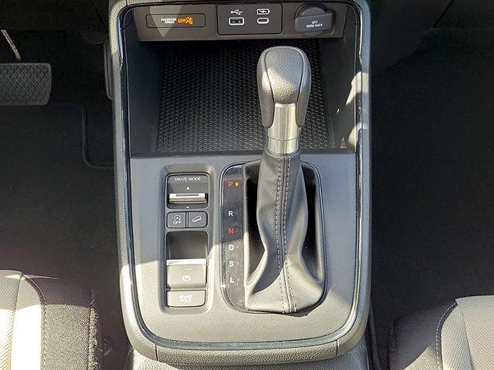 Used 2025 Honda CR-V EX image 18