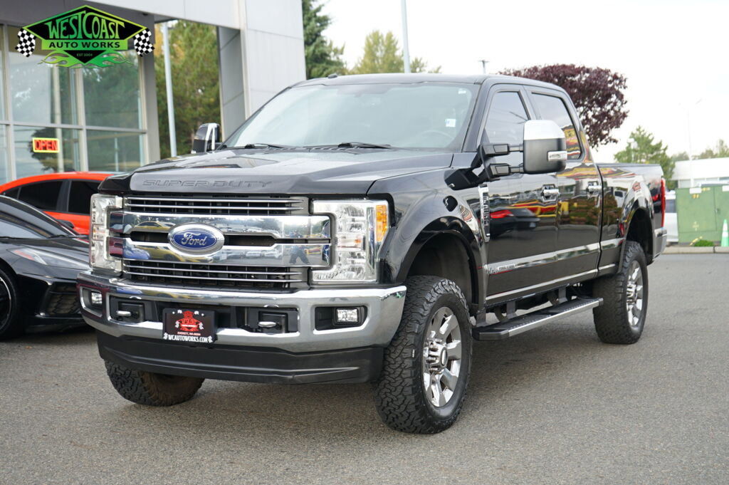 Used 2017 Ford F250 Lariat w/ Chrome Package