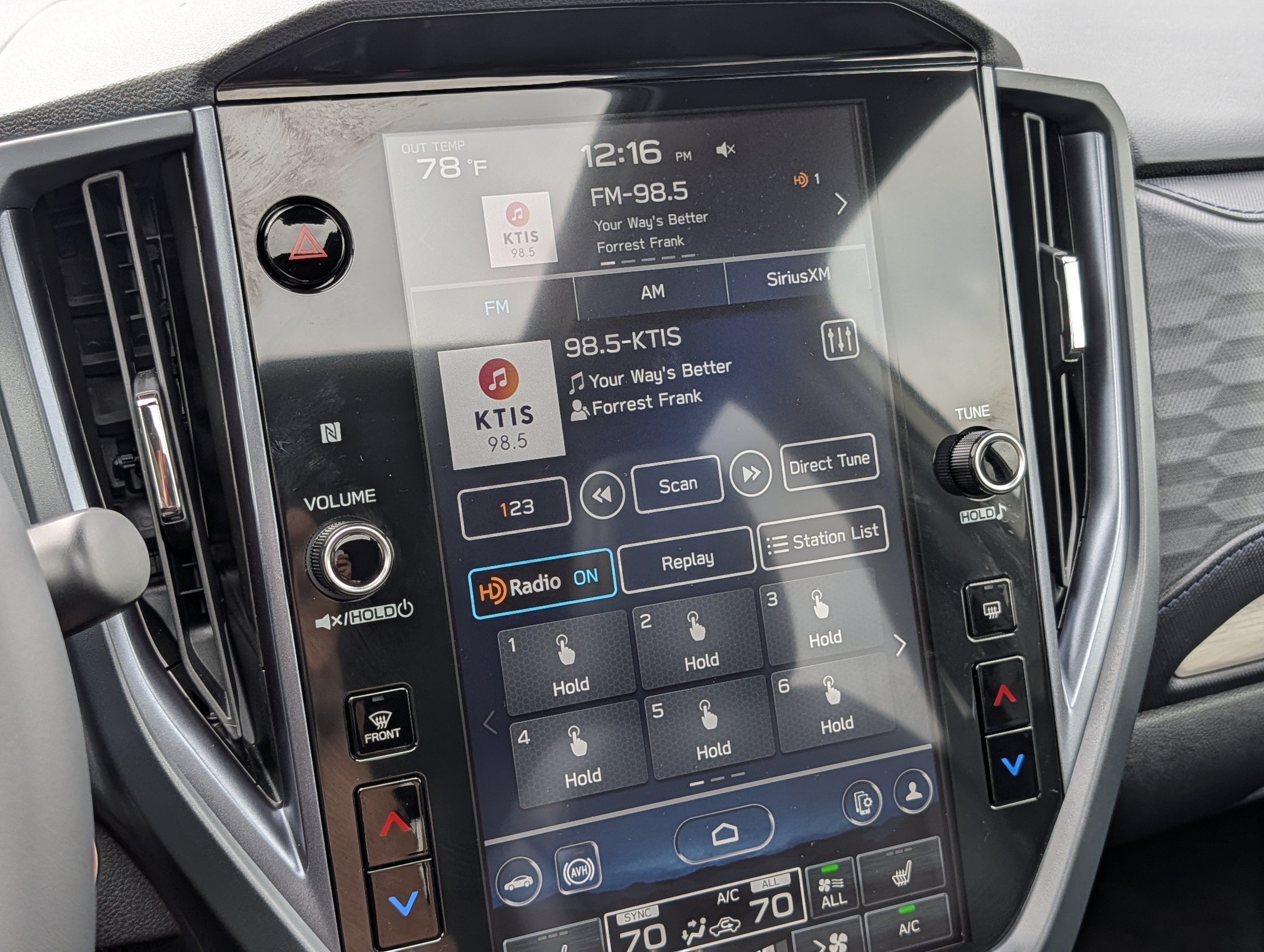 Used 2025 Subaru Forester Limited AWD/4WD image 29