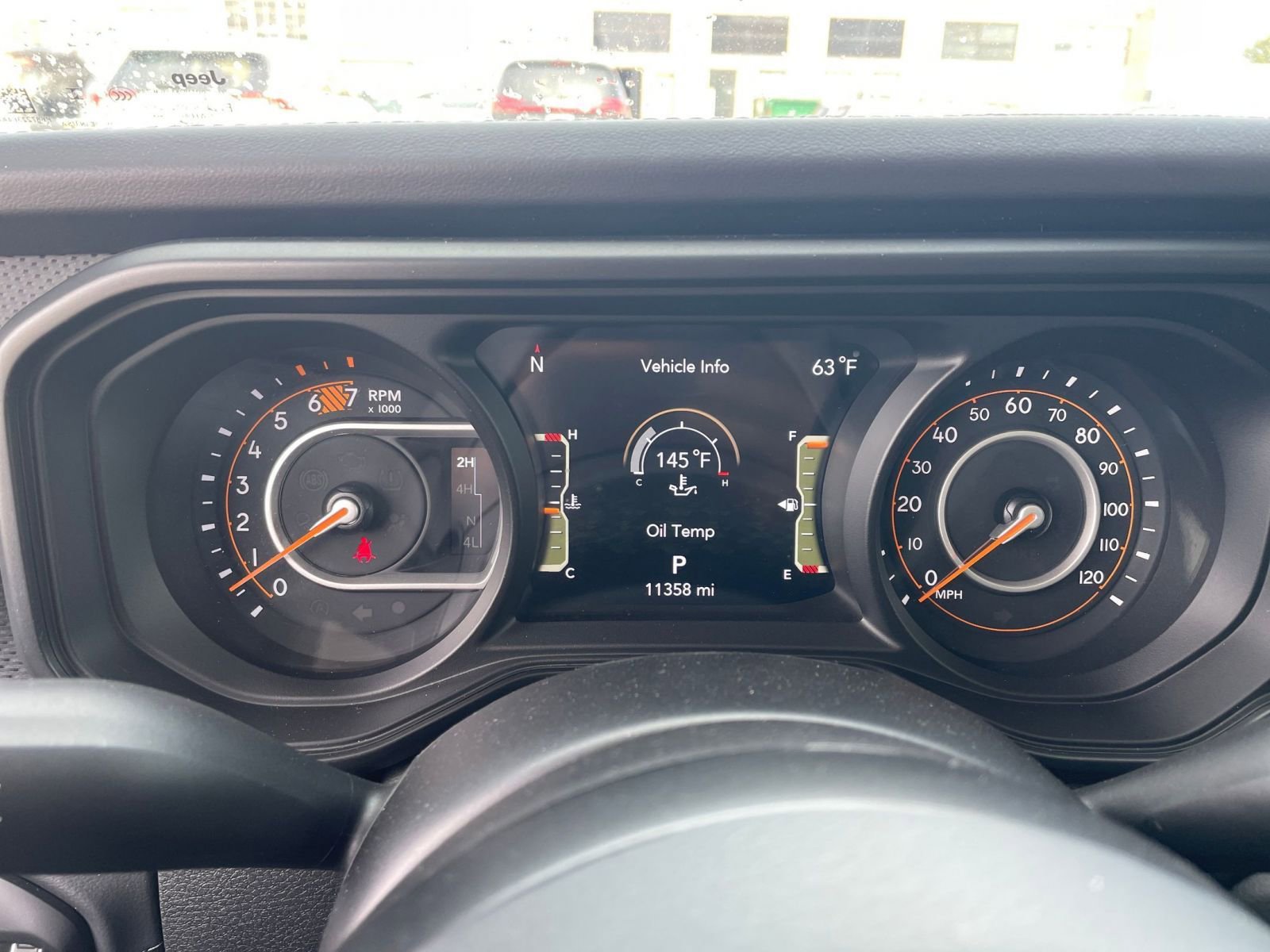 Used 2025 Jeep Wrangler Unlimited Rubicon AWD/4WD image 39