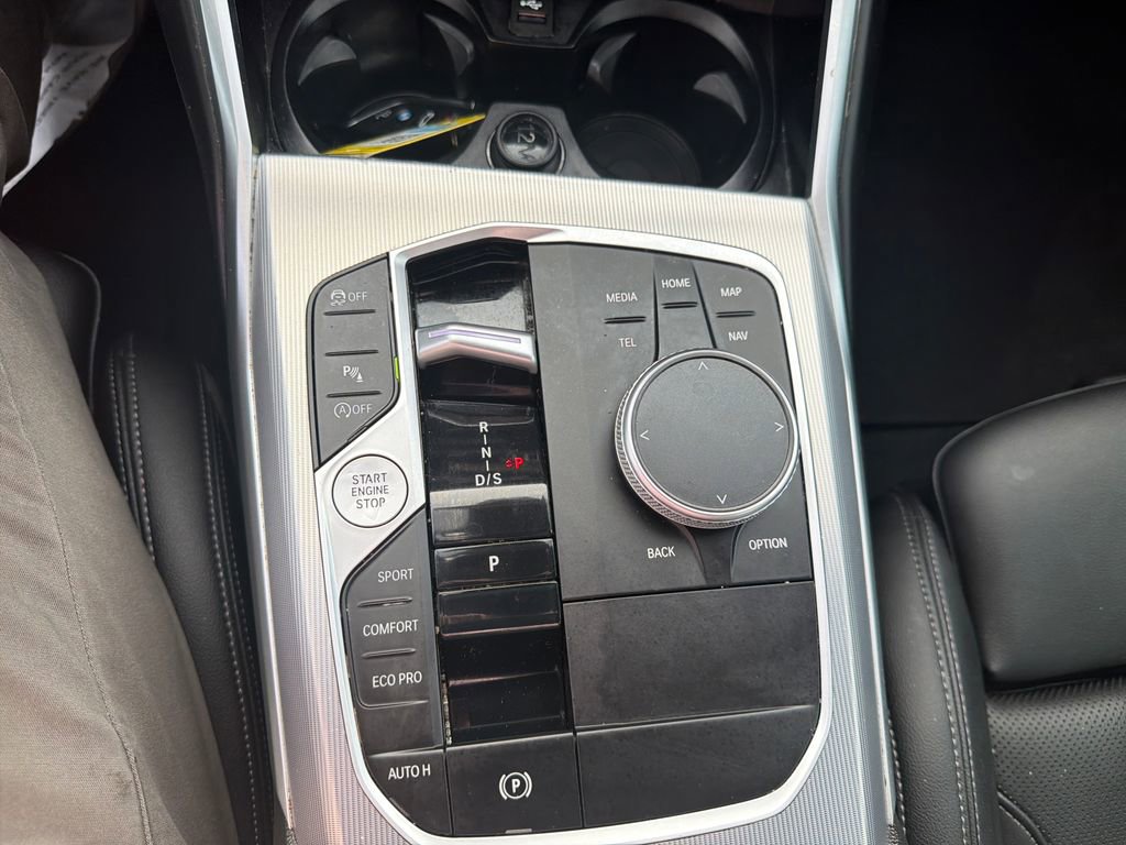 Used 2024 BMW 330i Sedan w/ Convenience Package image 24