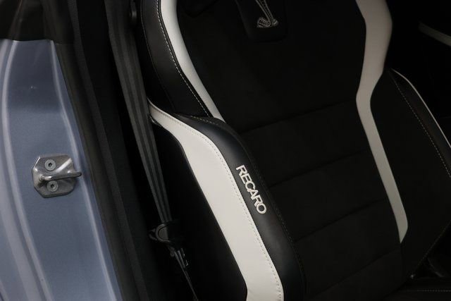 Used 2022 Ford Mustang Shelby GT500 w/ Carbon Fiber Track Pack image 75