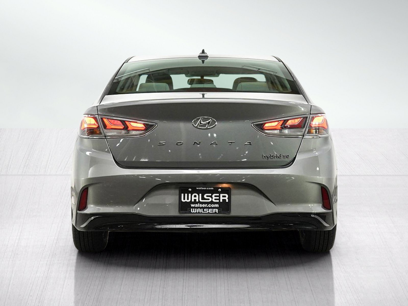 Used 2018 Hyundai Sonata SE FWD image 4