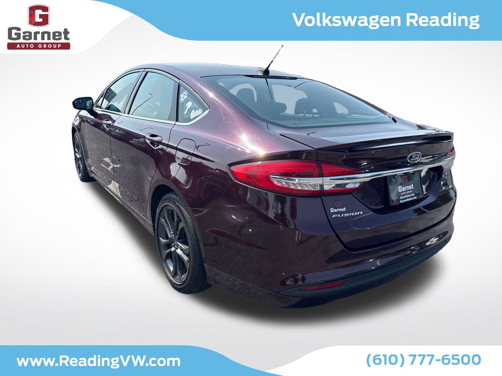 Used 2018 Ford Fusion SE w/ Equipment Group 201A FWD image 3