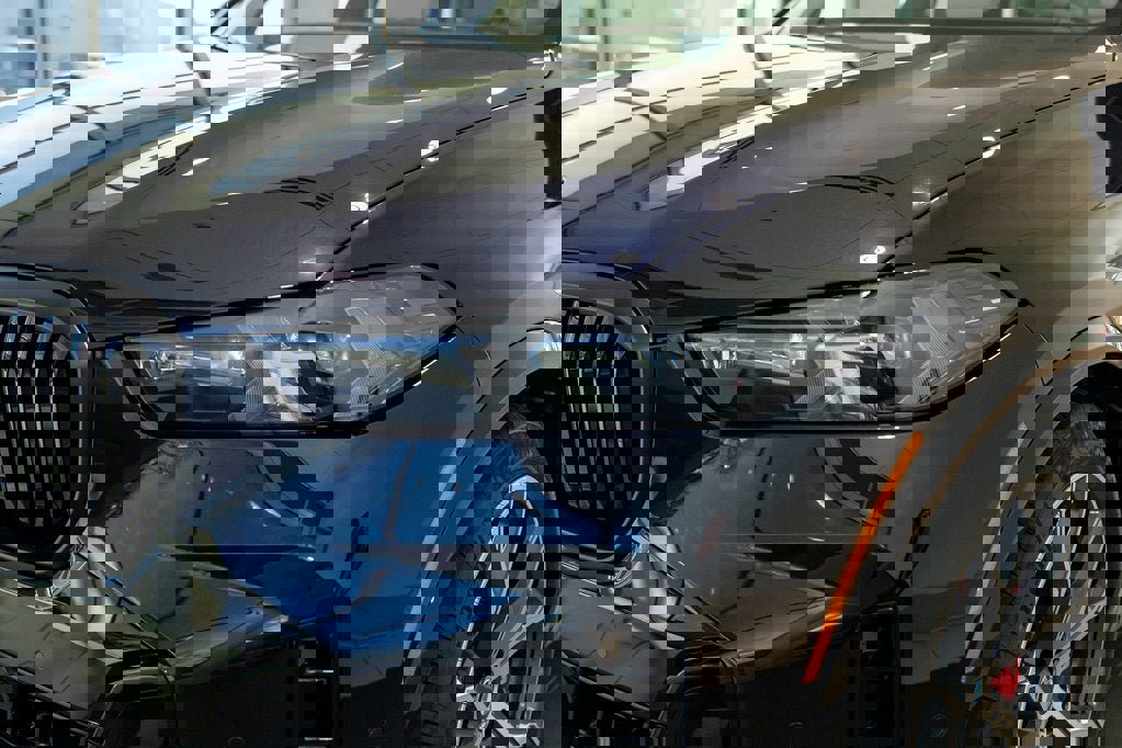 New 2026 BMW X5 xDrive50e w/ M Sport Package image 8