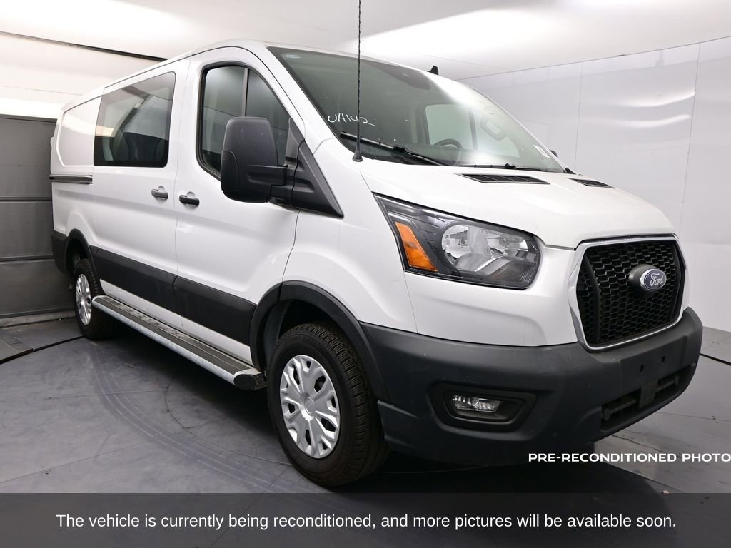 Used 2024 Ford Transit 250 Low Roof w/ Exterior Upgrade Package image 2