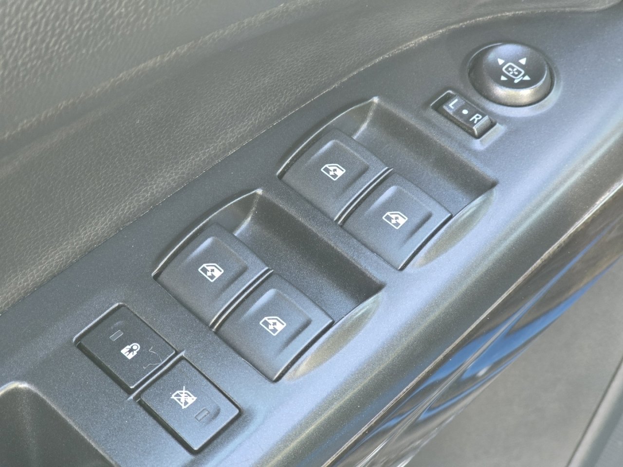 Used 2022 GMC Canyon Elevation w/ Elevation Premium Package image 25