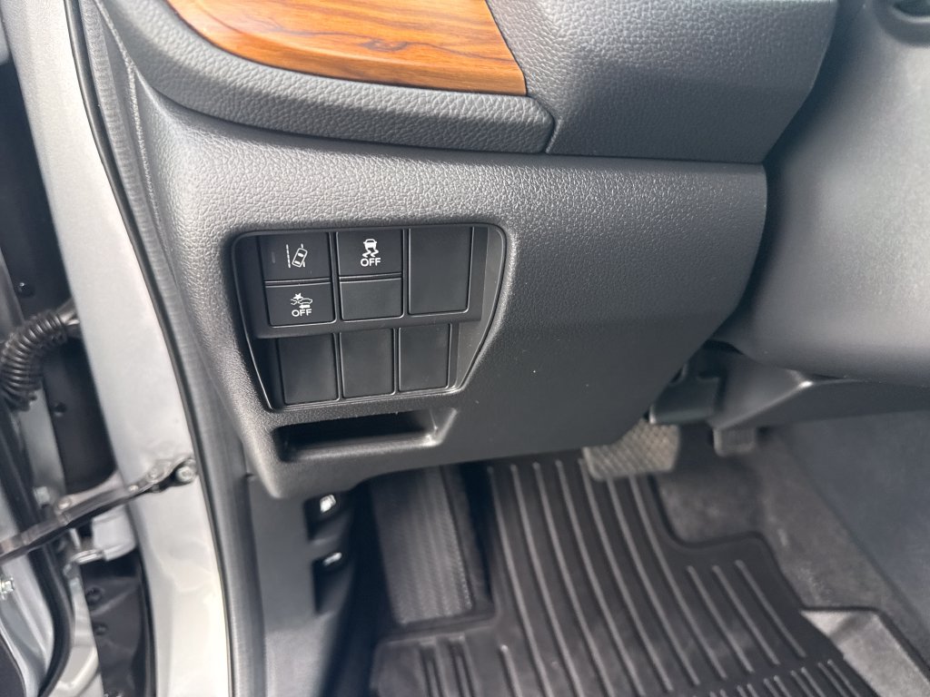 Used 2018 Honda CR-V EX image 15