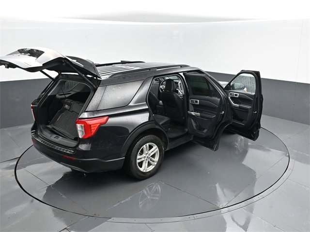 Used 2022 Ford Explorer XLT w/ Equipment Group 202A image 27