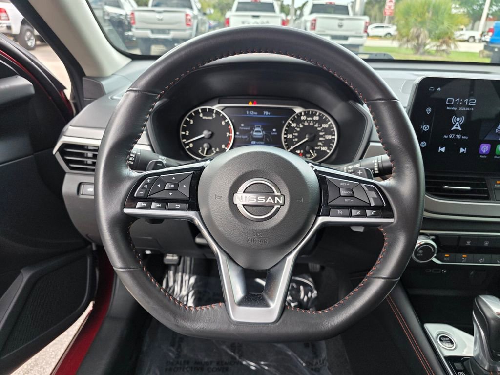 Used 2025 Nissan Altima 2.5 SR image 25