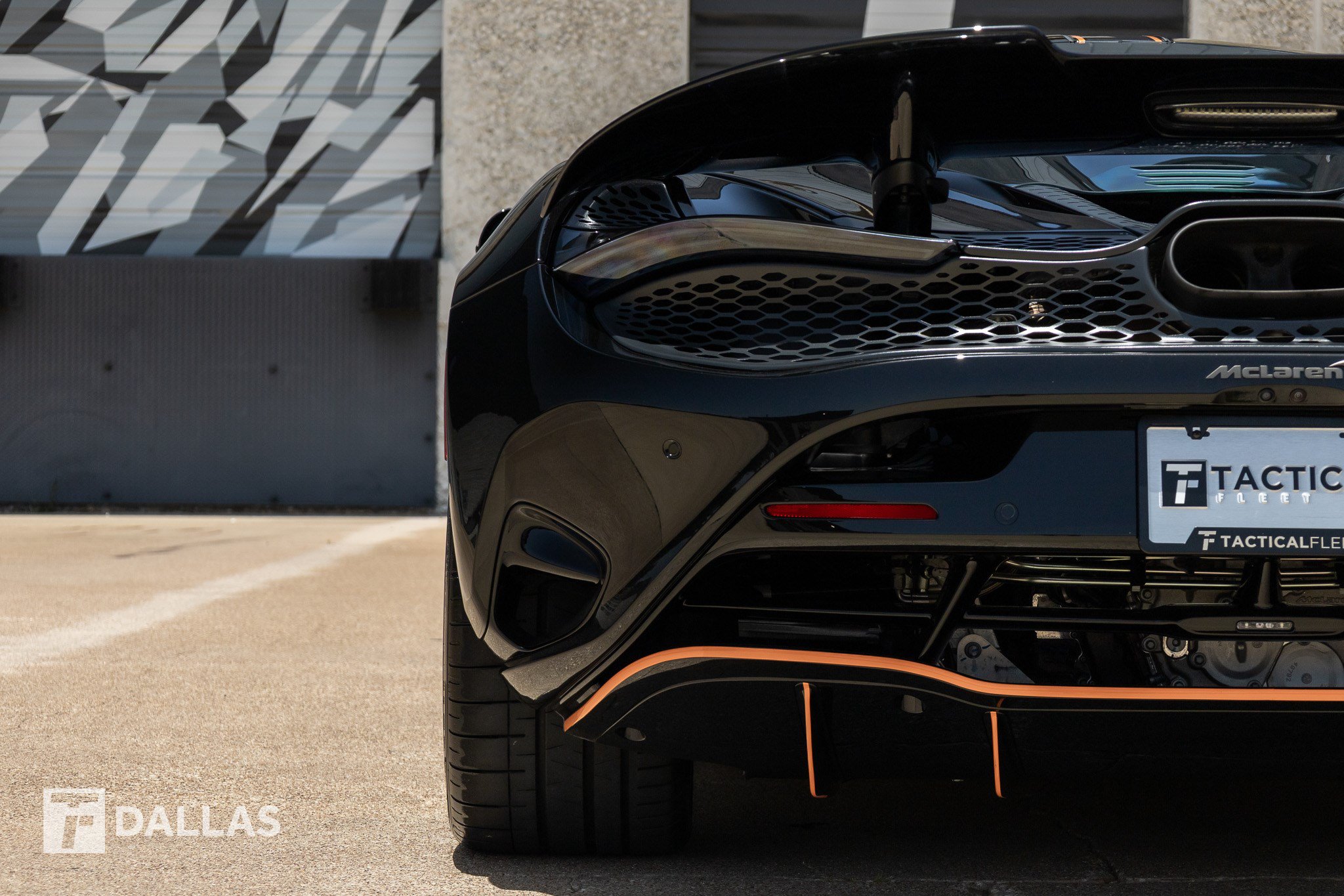 Used 2026 McLaren 750S RWD image 14