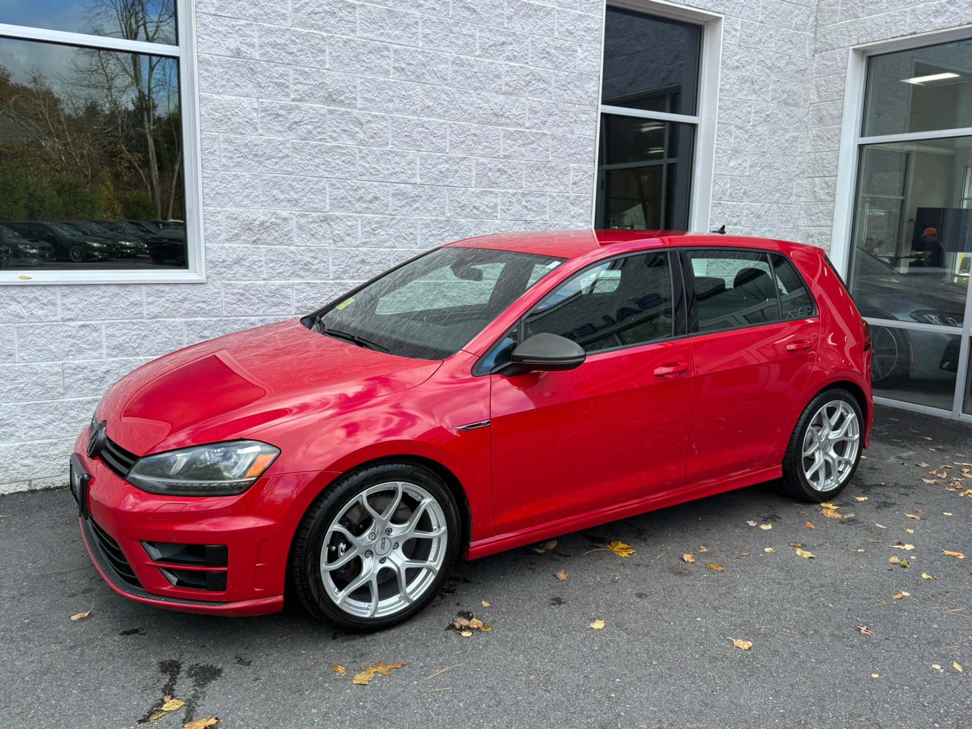 Used 2017 Volkswagen Golf 4-Door