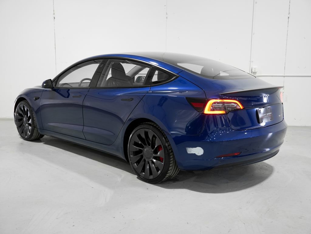 Used 2023 Tesla Model 3 Performance image 3