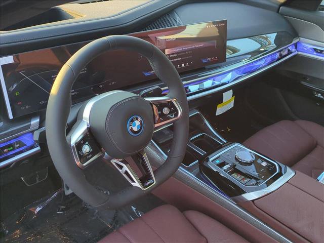 New 2026 BMW i7 eDrive50 w/ M Sport Package RWD image 3