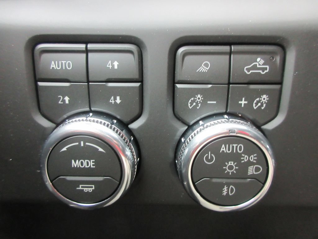 New 2026 GMC Sierra 2500 AT4X AWD/4WD image 17