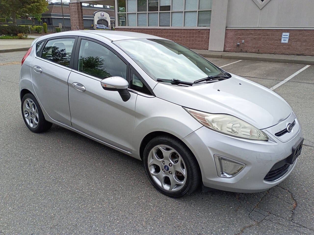 Used 2013 Ford Fiesta Titanium