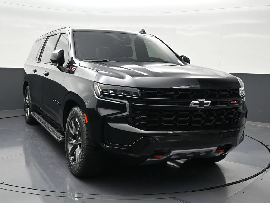 Used 2024 Chevrolet Suburban Z71 w/ Z71 Off-Road Package AWD/4WD image 8
