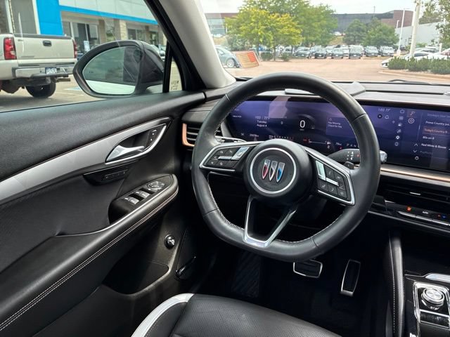 Certified 2025 Buick Envision Sport Touring AWD/4WD image 20