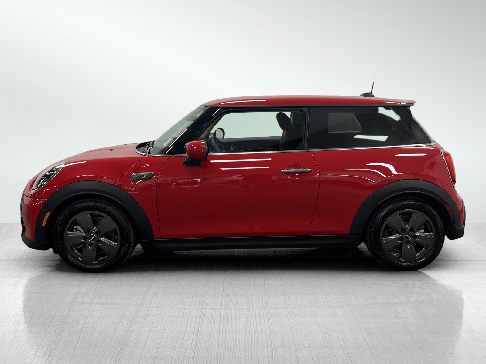 Used 2024 MINI Cooper S image 3
