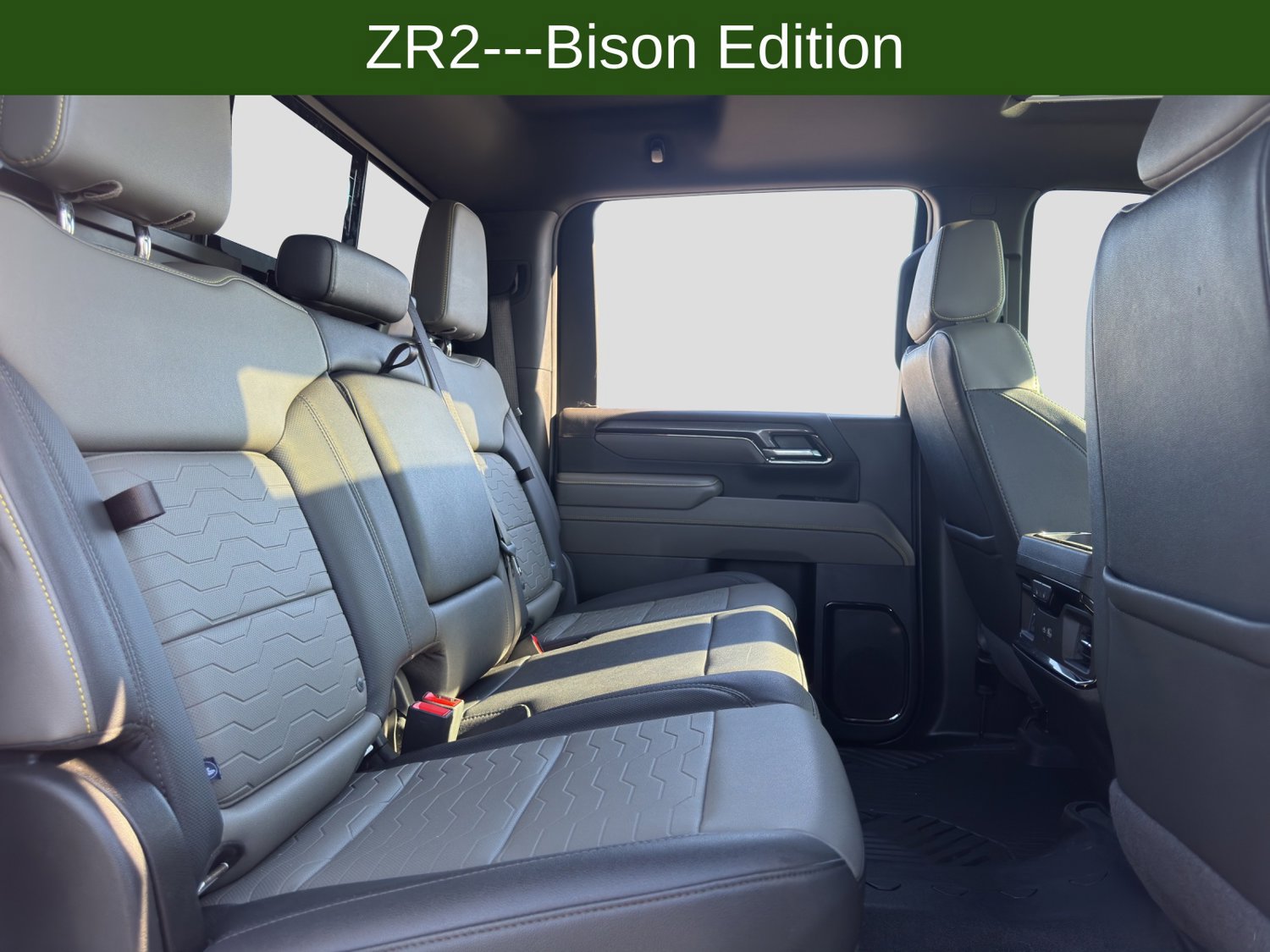 Used 2025 Chevrolet Silverado 2500 ZR2 w/ ZR2 Bison Edition AWD/4WD image 33